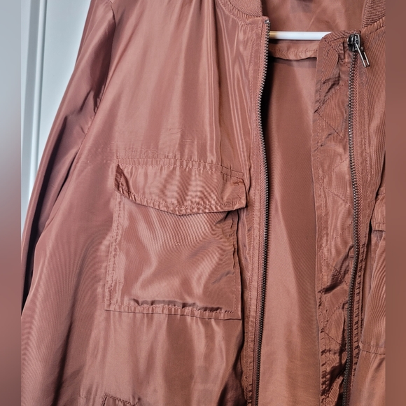 Forever 21 Rose Gold Satin Jacket - Picture 3 of 4